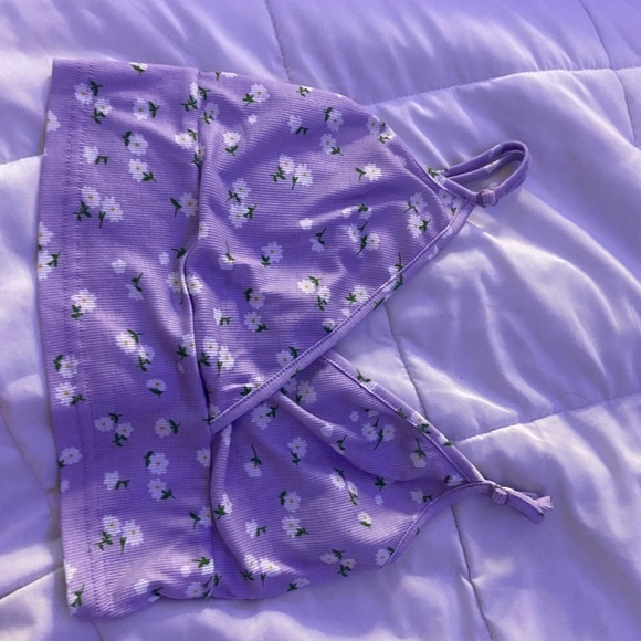 Purple flower - Picture 1 of 2